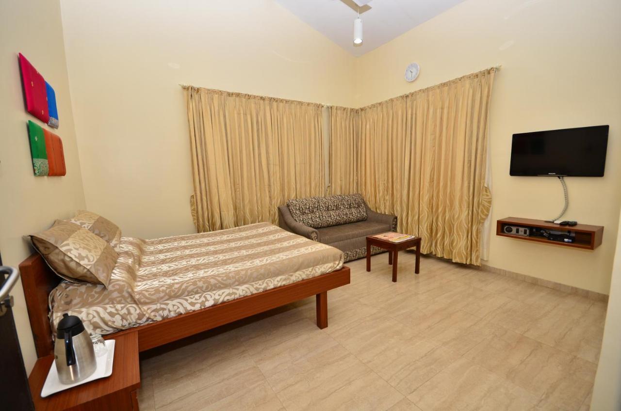 Hôtel Diwali Baug à Lonavala Extérieur photo